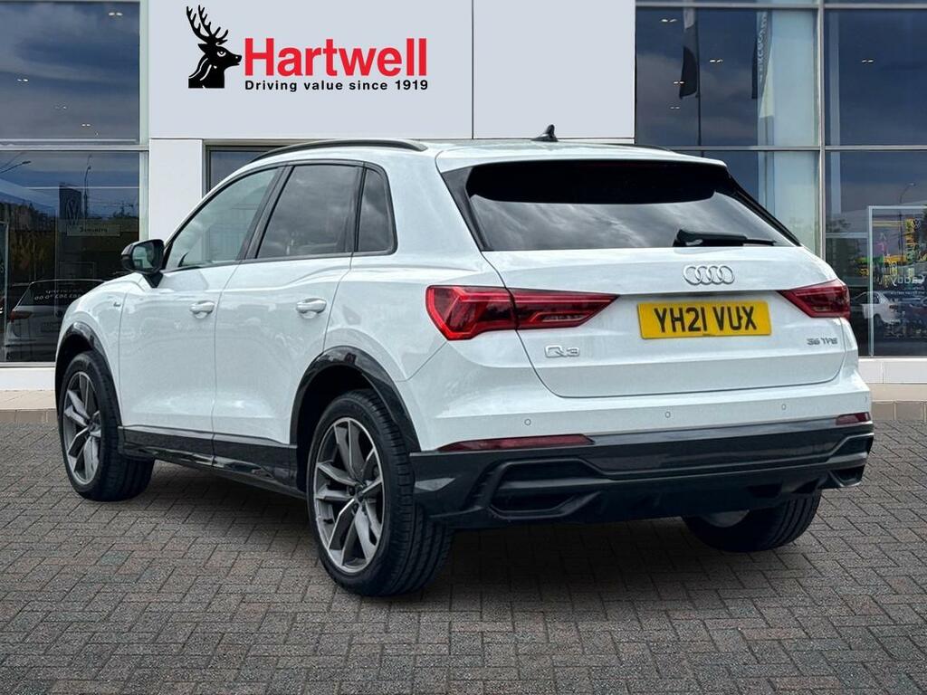 Audi Q3 1.5 Tfsi Cod 35 Black Edition Suv Manua YH21VUX White #5