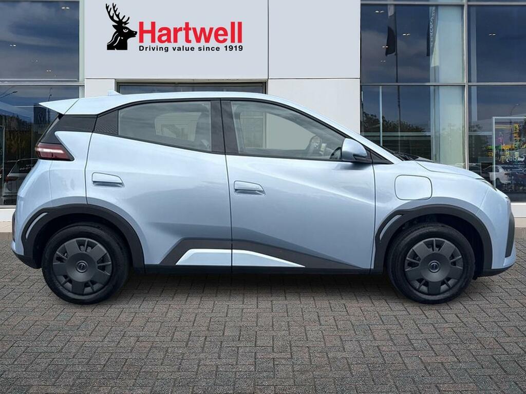 Byd Dolphin 30Kwh Active Hatchback 87 Ps LL75RSY Blue #2