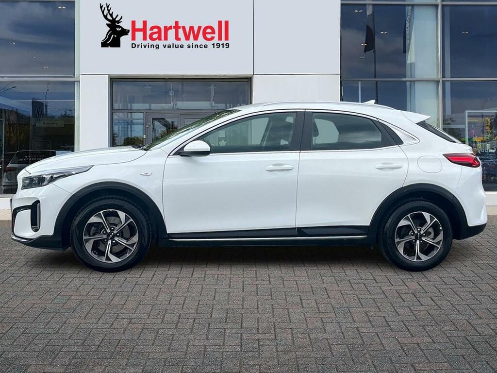 Kia Xceed 1.5 T-gdi 2 Suv Euro 6 Ss 15 FV72RYG White #6