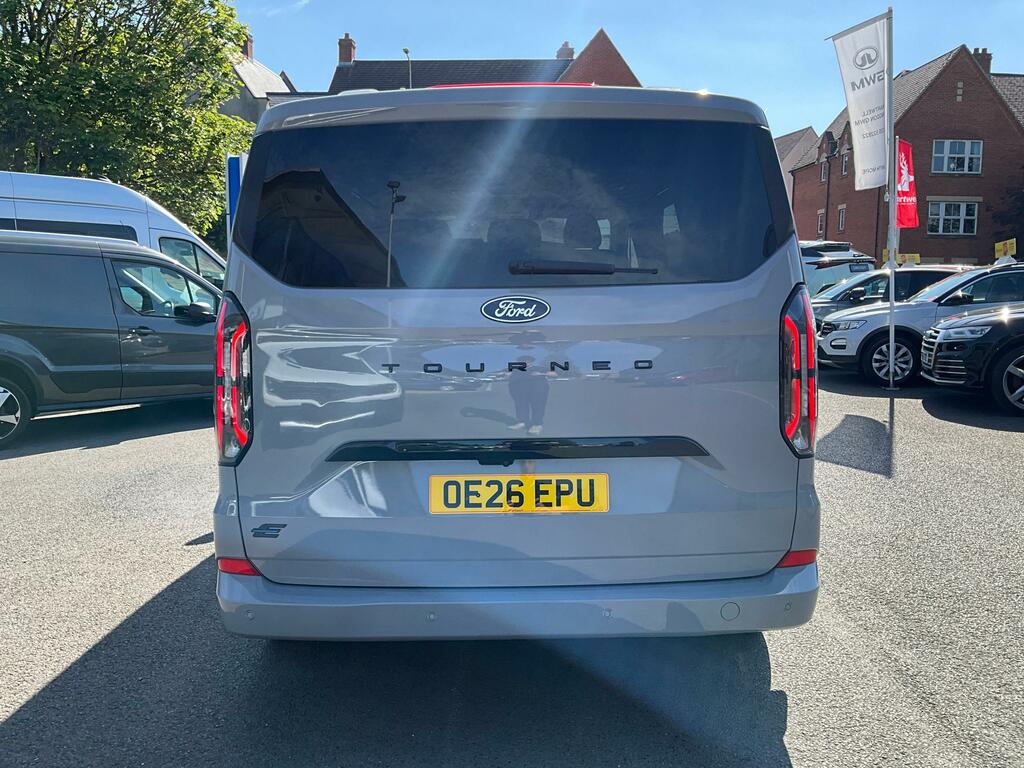 Ford Tourneo Custom 340 65Kwh Titanium Minibus Double Cab Grey #4