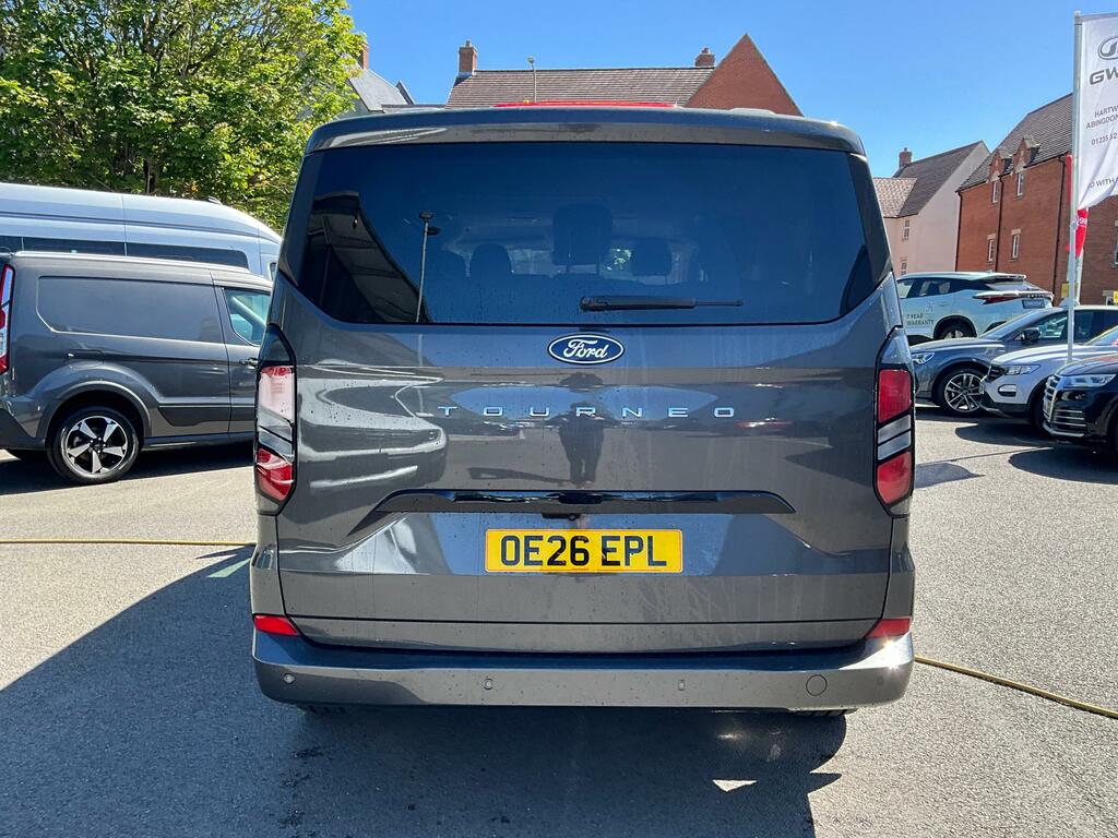 Ford Tourneo Custom 2.0 320 Ecoblue Titanium Luxe Minibus Double Cab 5 Grey #4