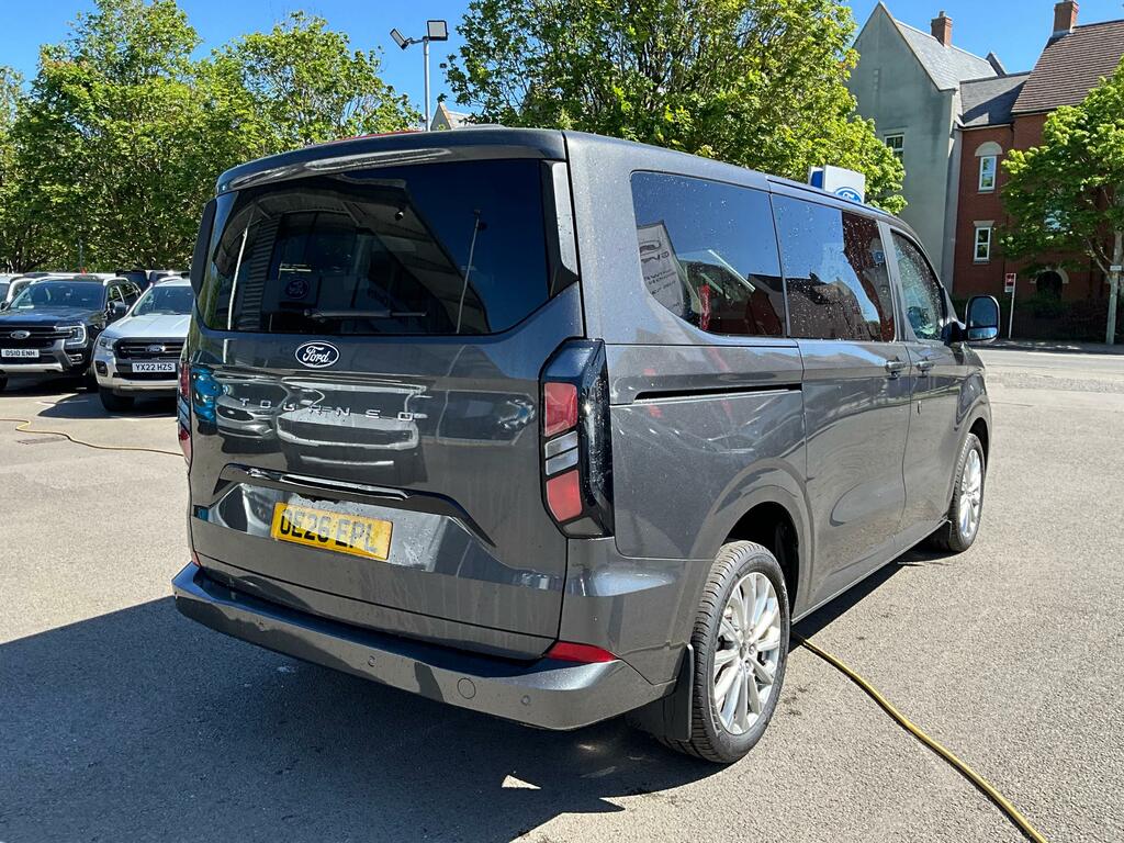 Ford Tourneo Custom 2.0 320 Ecoblue Titanium Luxe Minibus Double Cab 5 Grey #3
