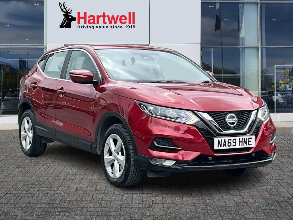 Nissan Qashqai 1.5 Dci Acenta Premium Suv Euro Red