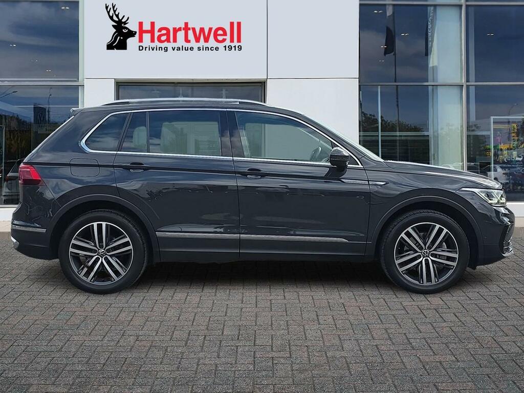 Volkswagen Tiguan 2.0 Tsi Elegance Suv Dsg 4Motion Euro 6 VN72UHC Grey #2