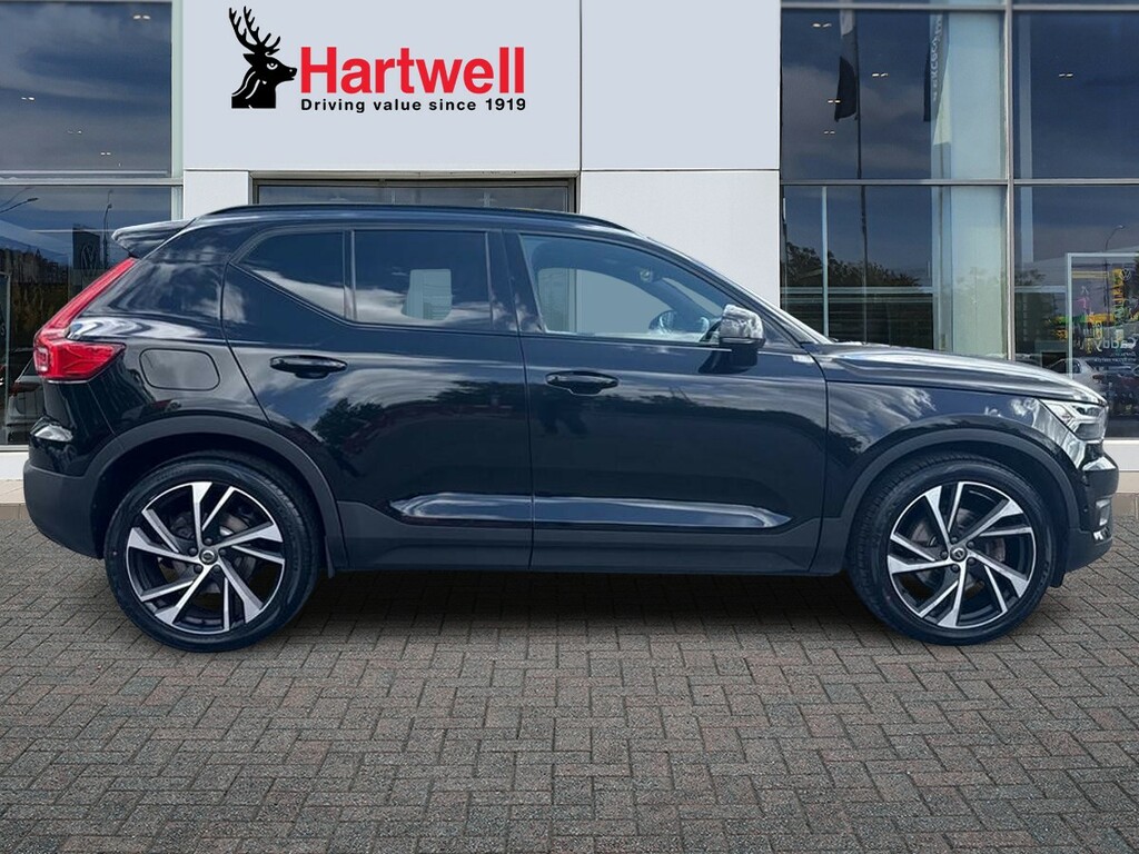 Volvo XC40 2.0 B4 Mhev R-design Pro Suv Hybrid Aut R020SZG Black #2