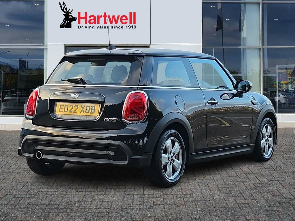 Mini Hatch 1.5 Cooper Classic Hatchback Eur E022XOB Black #3