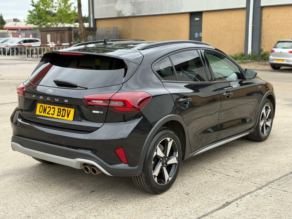Ford Focus Active 1.0 Ecoboost Mhev 125Ps OW23BDV Black #2