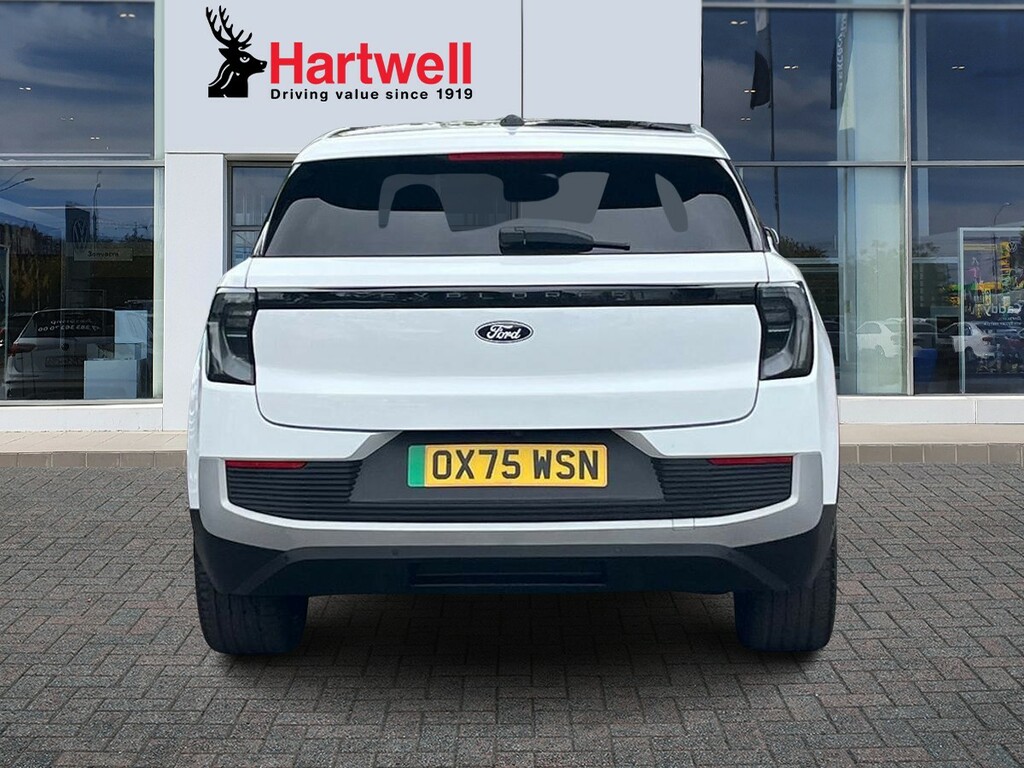 Ford Explorer Extended Range 77Kwh Premium Suv OX75WSN White #4