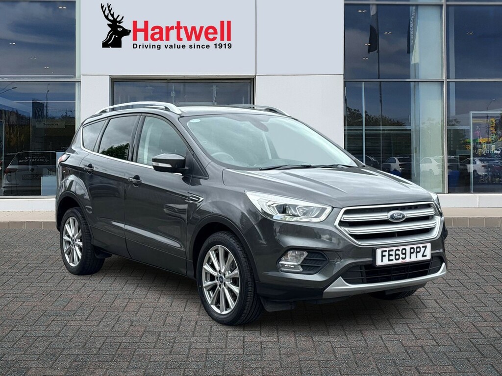 Ford Kuga 2.0 Tdci Ecoblue Titanium Edition Suv M 