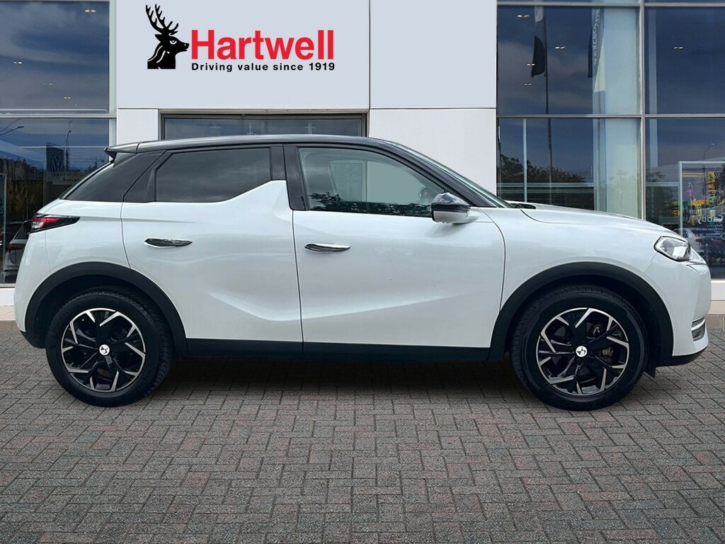 DS DS 3 Crossback E-tense 50Kwh Prestige Crossback White #2