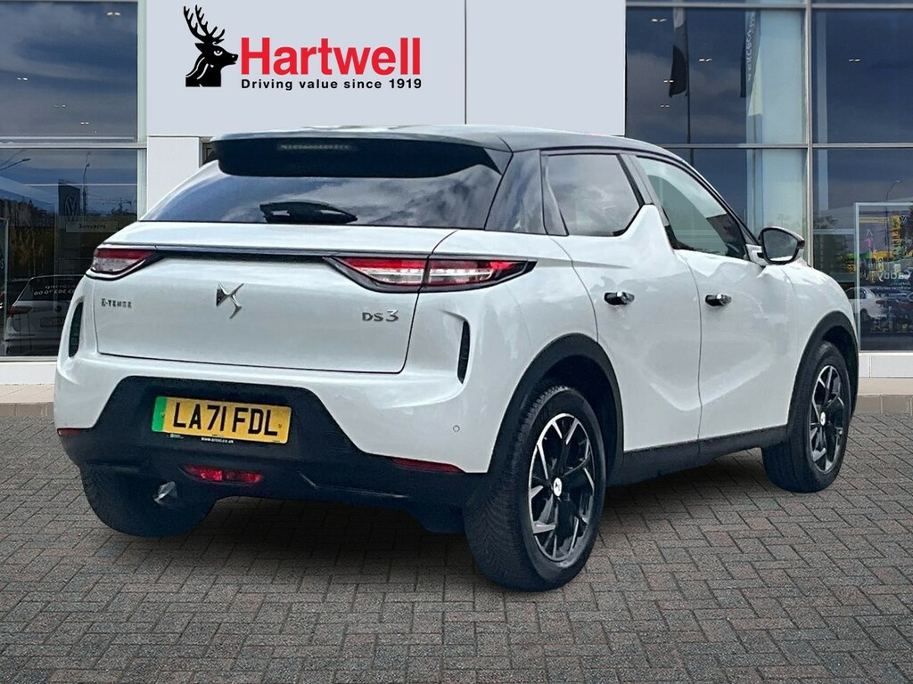 DS DS 3 Crossback E-tense 50Kwh Prestige Crossback White #3