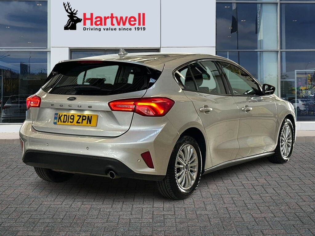 Ford Focus 1.0T Ecoboost Titanium Hatchback KD19ZPN Silver #3