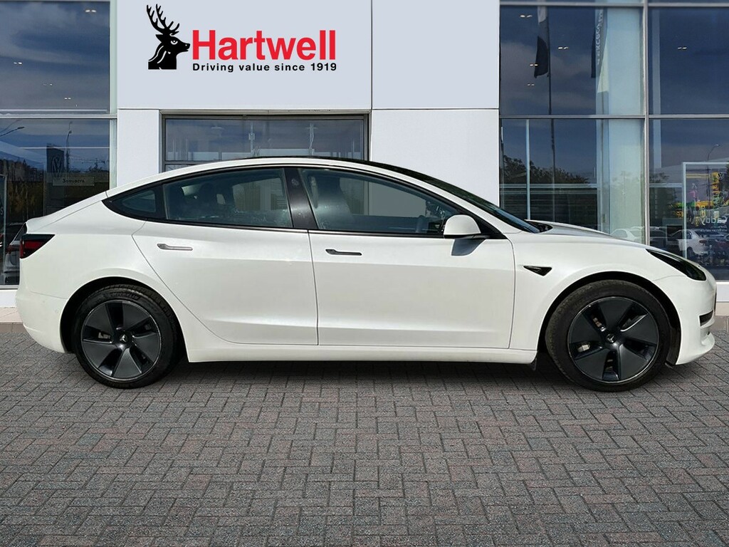 Tesla Model 3 Standard Range Plus Saloon Rwd YK71TVL White #2