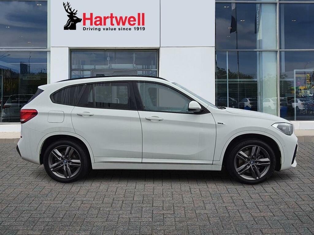 BMW X1 1.5 25E 10Kwh M Sport Suv Plug-in Hybri YC22XHR White #2