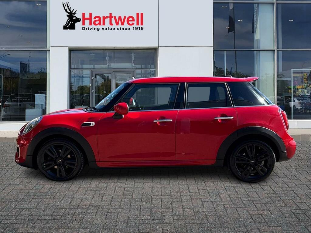 Mini Hatch 1.5 Cooper Sport Hatchback Euro YC69LHK Green #6