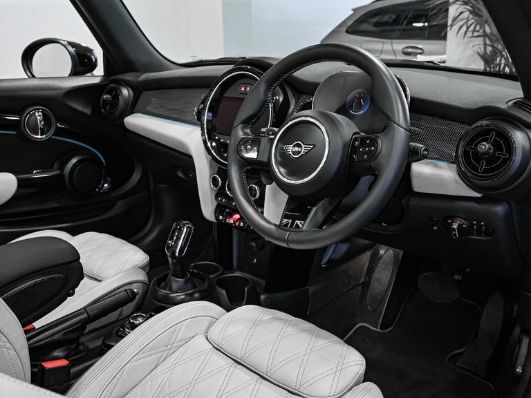 Mini Convertible 2.0 Cooper S Exclusive Blue