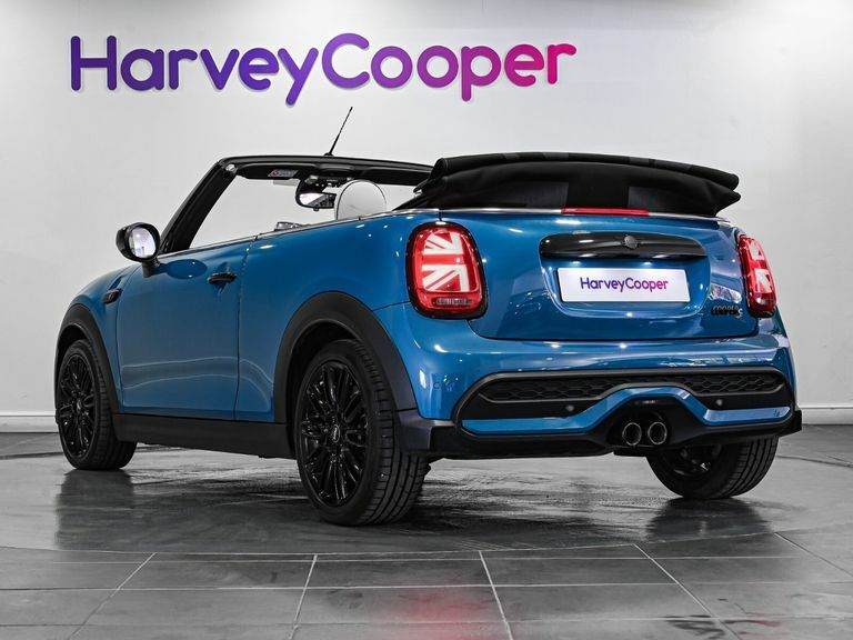Mini Convertible 2.0 Cooper S Exclusive Blue #4