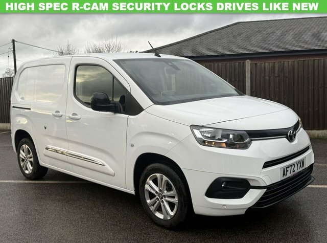 Toyota Proace City 1.5 Bluehdi Design Short Panel Van Manu White