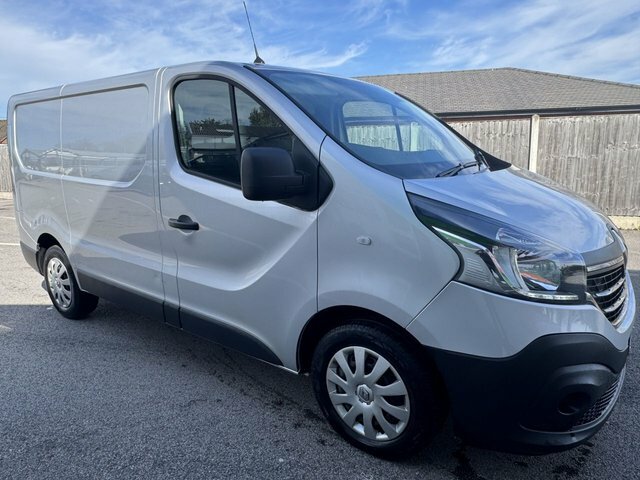 Renault Trafic 2.0 Dci Energy 28 Business Panel Van M MT71ORH Silver #6