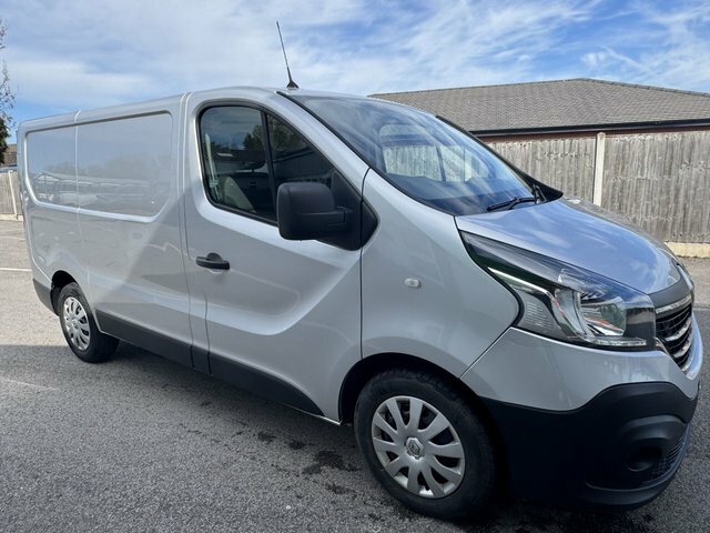 Renault Trafic 2.0 Dci Energy 28 Business Panel Van M MT71DYN Silver #2