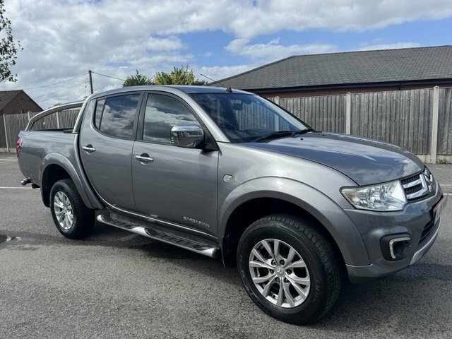 Mitsubishi L200 2.5 Di-d Barbarian Pickup Double Cab Au Grey