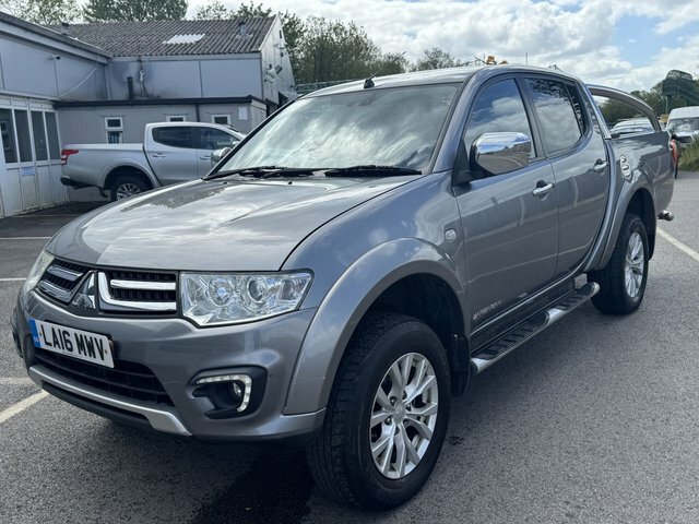 Mitsubishi L200 2.5 Di-d Barbarian Pickup Double Cab Au Grey #5