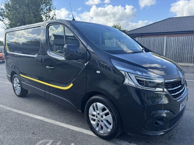 Renault Trafic 2.0 Dci Energy 28 Sport Panel Van Manua SH21DWX Black #2