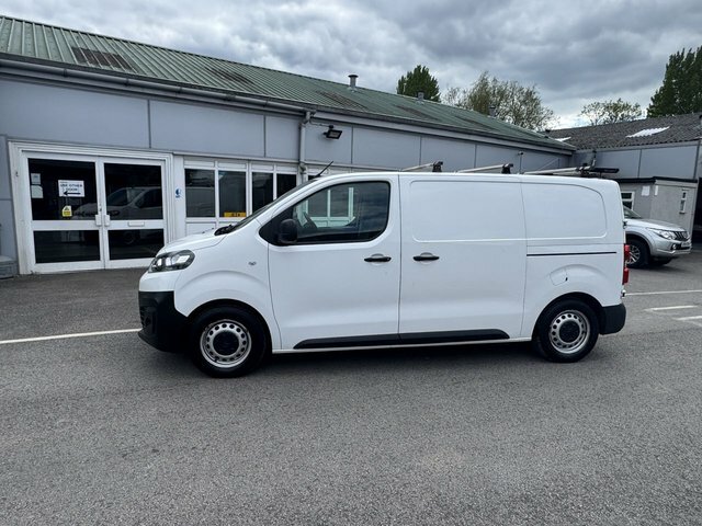 Citroen Dispatch 1.5 Bluehdi 1000 Enterprise M Panel Van 6Dr ML21LHW White #6