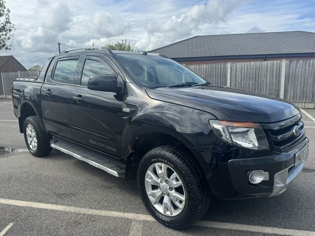 Ford Ranger 3.2 Tdci Wildtrak Pickup Double Cab Aut Black #2