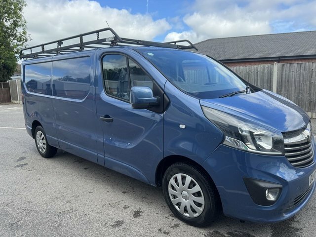 Vauxhall Vivaro 1.6 Cdti 2900 Sportive Panel Van DY17ZUC Blue #3