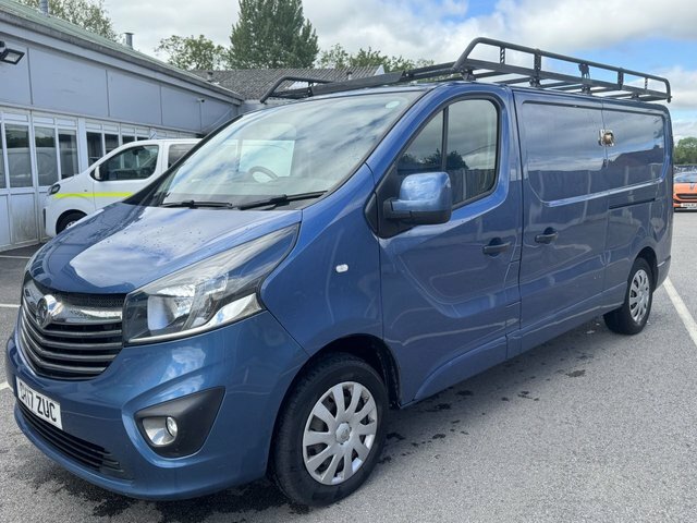 Vauxhall Vivaro 1.6 Cdti 2900 Sportive Panel Van DY17ZUC Blue #5