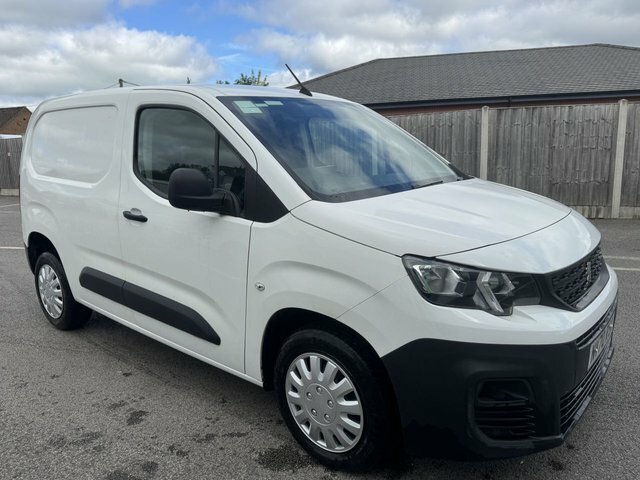 Peugeot Partner 1.5 Bluehdi 1000 Professional Standard Panel Van 5 NV70RSX White #3