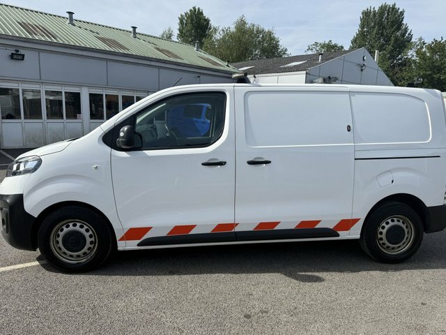 Vauxhall Vivaro 1.5 Turbo D 2900 Edition Panel Van Manu FL69XEB White #6