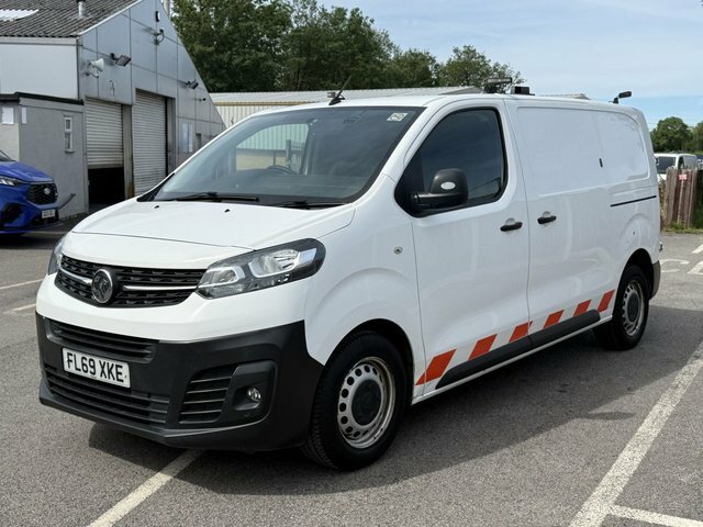 Vauxhall Vivaro 1.5 Turbo D 2900 Edition Panel Van Manu FL69XKE White #6