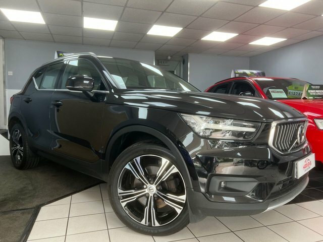 Volvo XC40 2.0 D4 Inscription Pro Suv Awd Eur CN68TKC Black #2