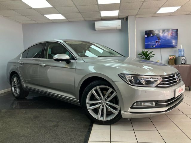 Volkswagen Passat 1.6 Tdi Bluemotion Tech Gt Saloon Dsg E AJ15WRT Silver #3