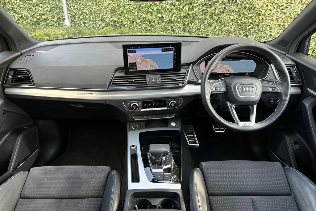 Audi Q5 S Line LO72KNB Black #5