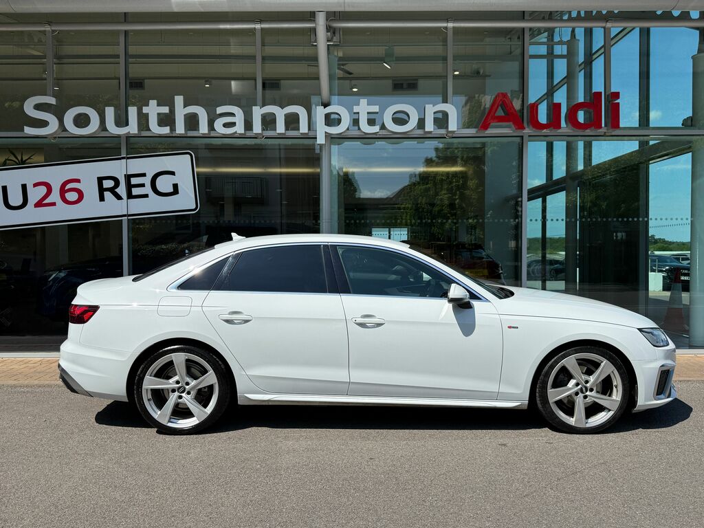 Audi A4 S Line GY20WRG Black #2