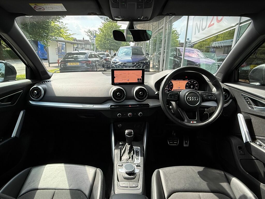 Audi Q2 S Line GL23CGZ Black #3