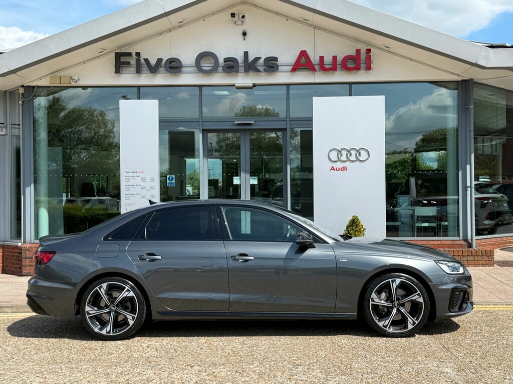 Audi A4 Black Edition FG23MXE Black #2
