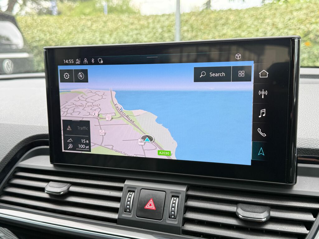 Audi Q5 Petrol ET72VKH Black #4