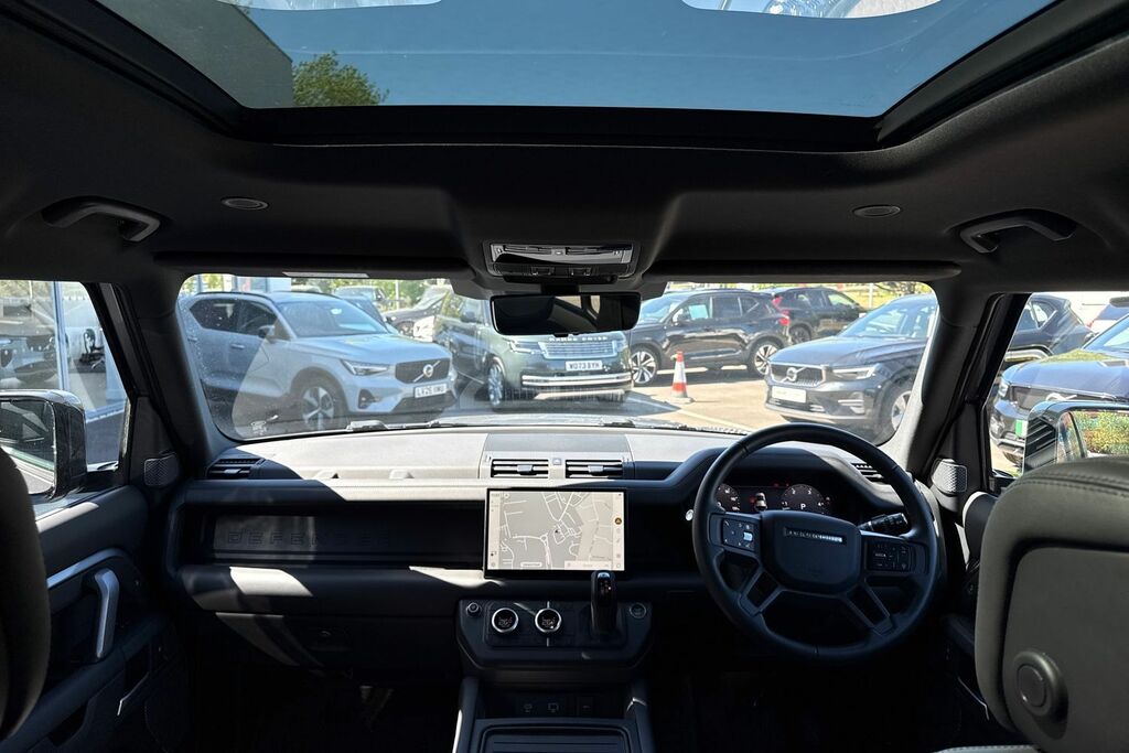 Land Rover Defender X-dynamic Hse RO24FGG Black #2