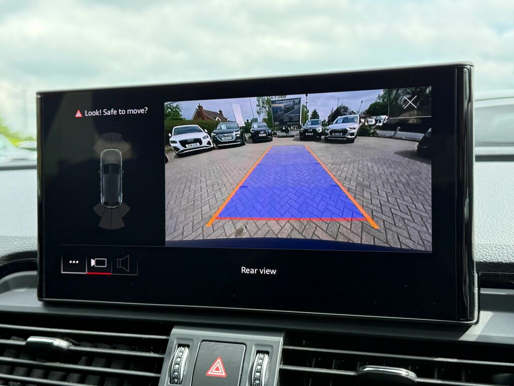 Audi Q5 S Line GP22HBB Blue #4