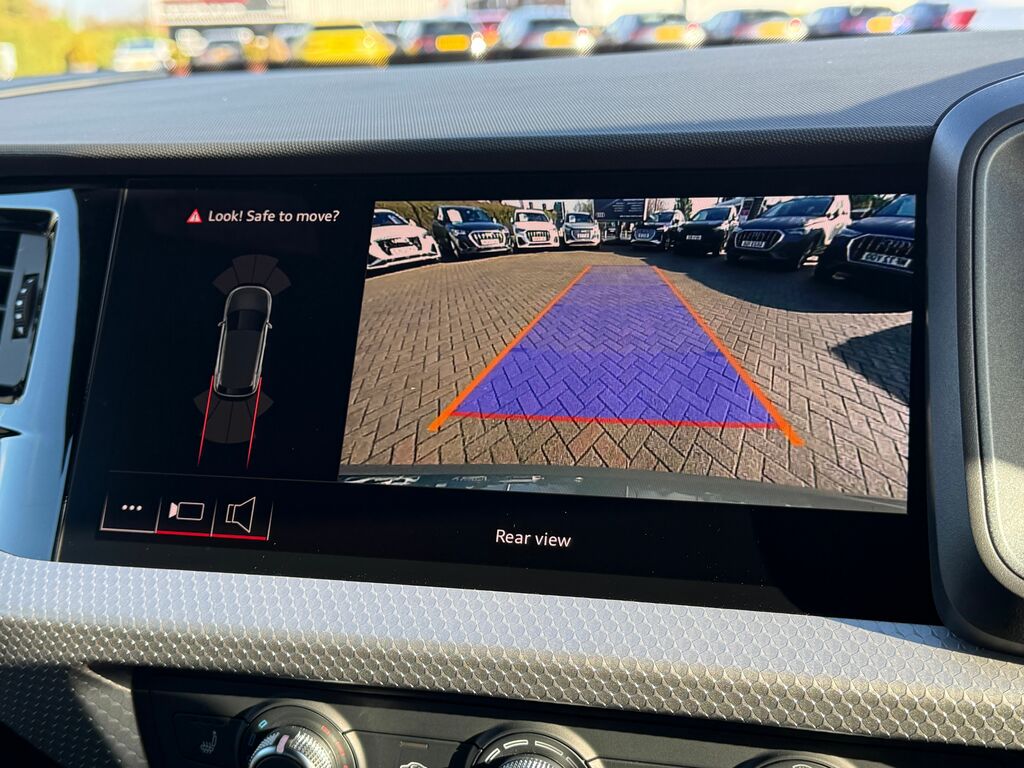 Audi A1 S Line GY75YKC Black #4