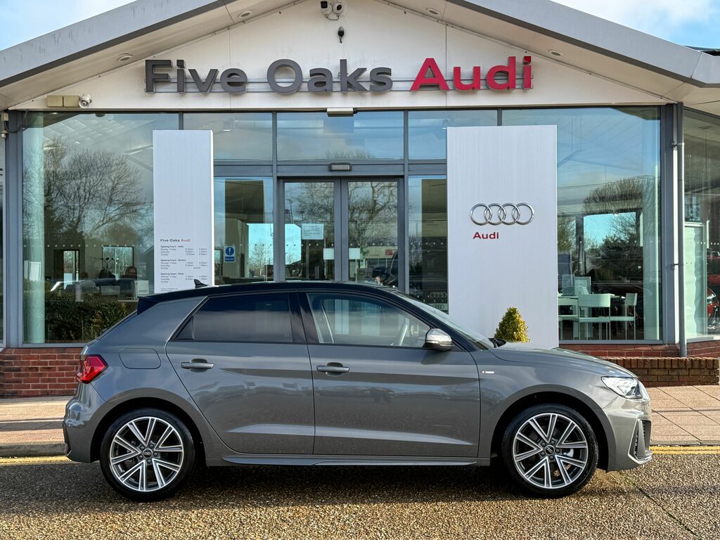 Audi A1 S Line GY75YKC Black #2