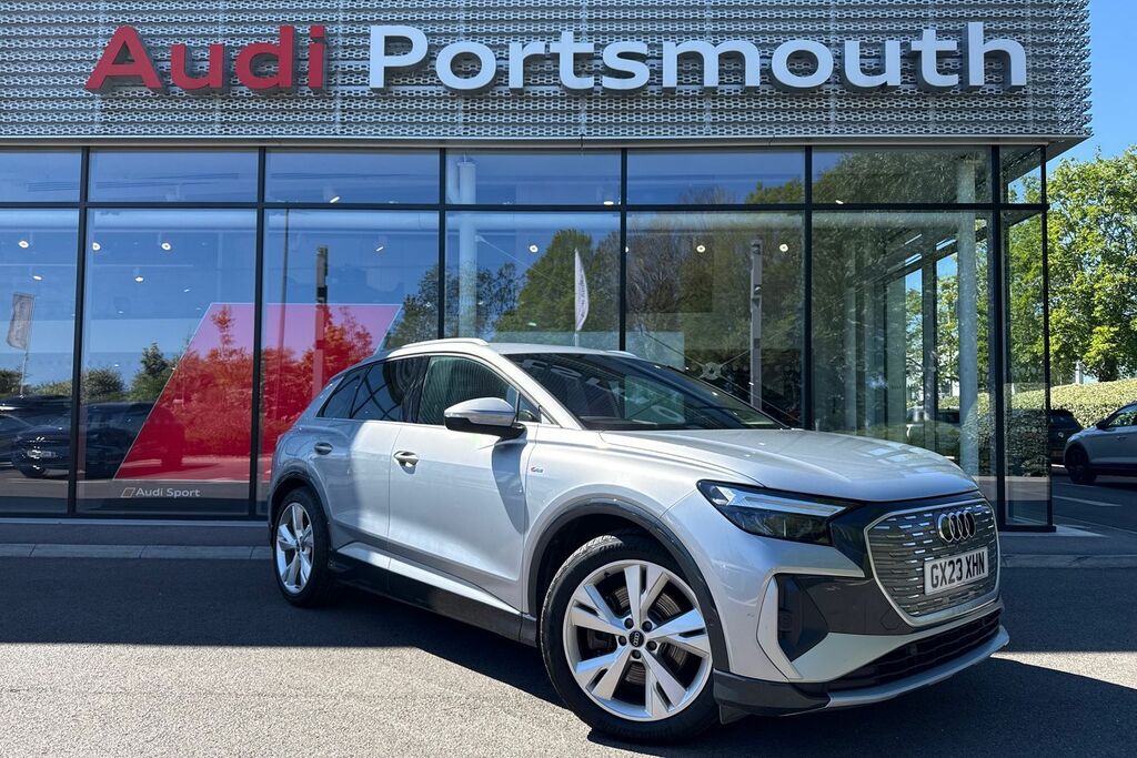 Audi Q4 E Tron S Line Black