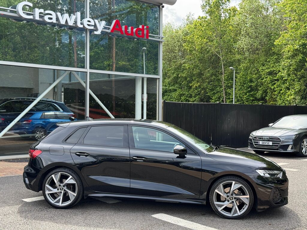 Audi A3 Black Edition Black #2