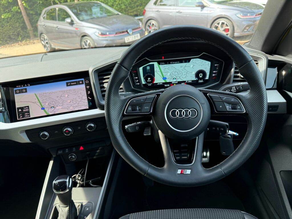 Audi A1 S Line GV23UCT Black #5