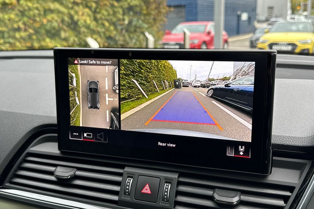 Audi Q5 Hybrid PA21URM Black #5