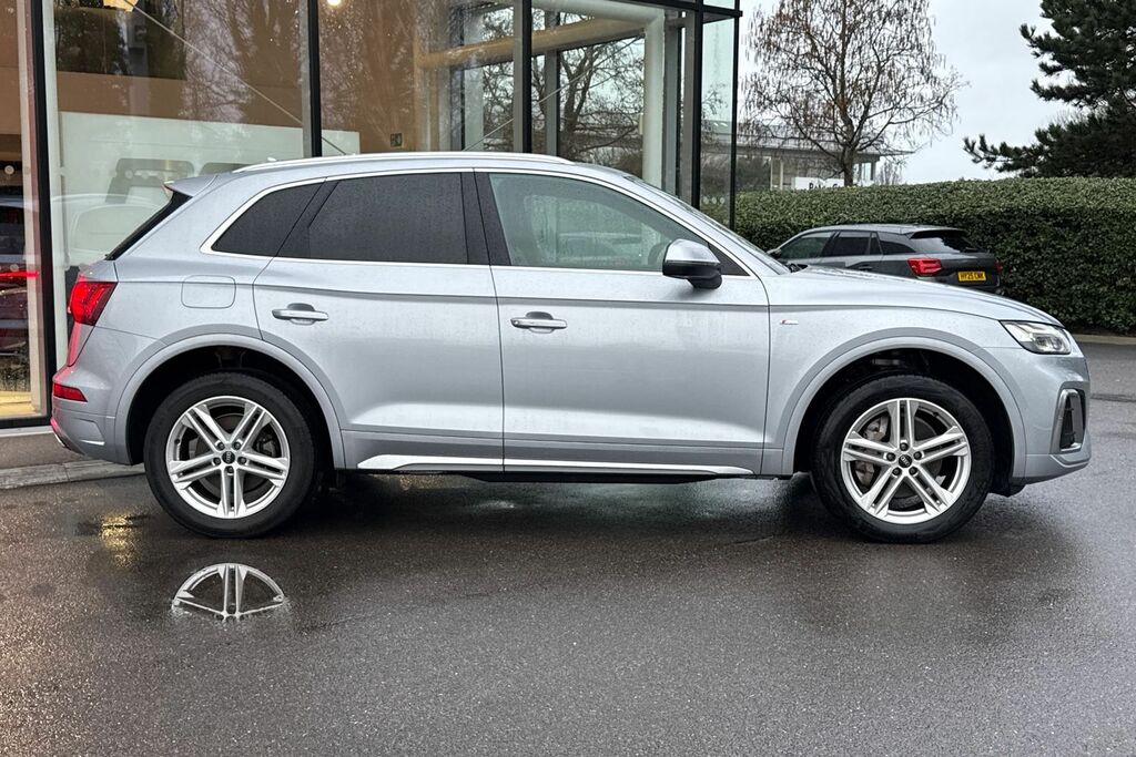 Audi Q5 Hybrid PA21URM Black #2